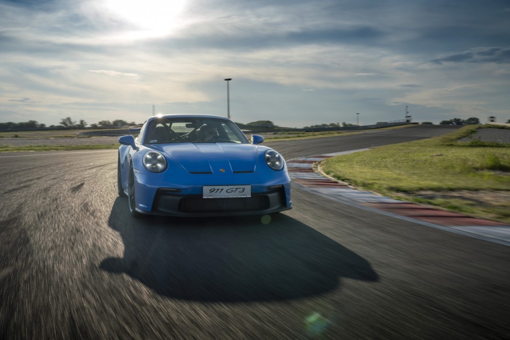 Porsche 911 GT3 992